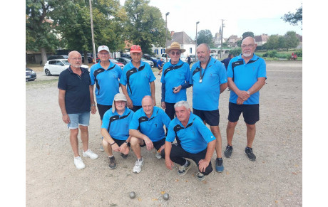 '' Les vétérans de la Pétanque Parodienne champions de Saône et loire ''